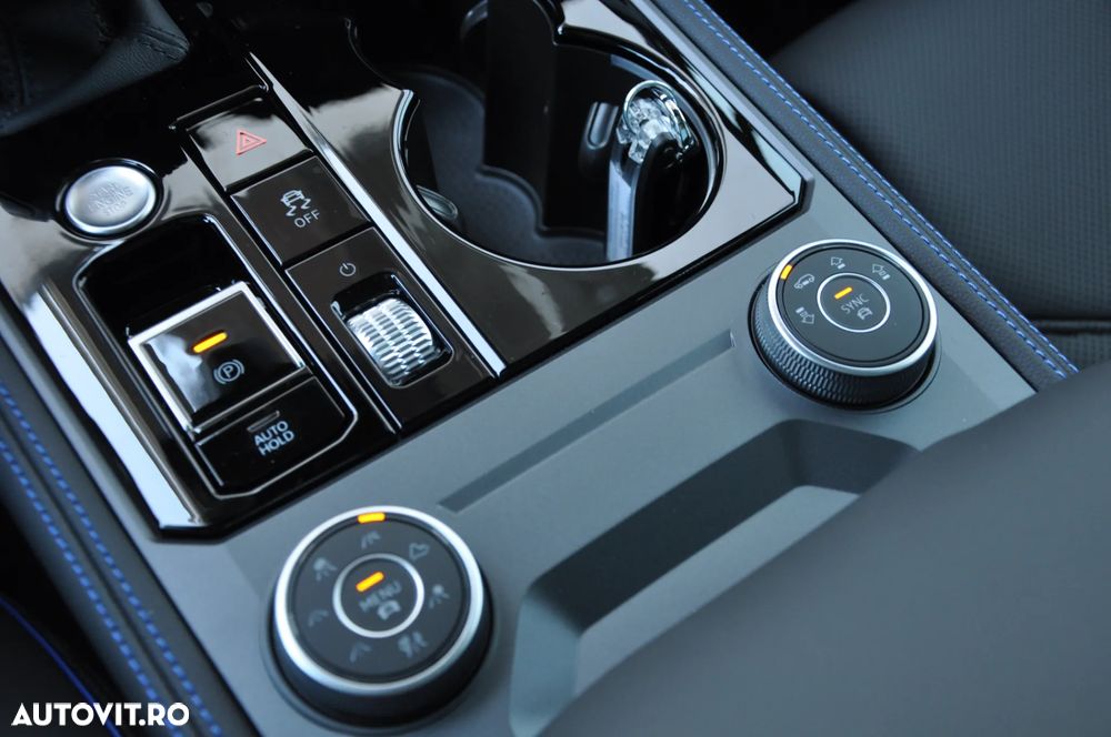 Volkswagen Touareg V6 TSI eHybrid PHEV R - 29