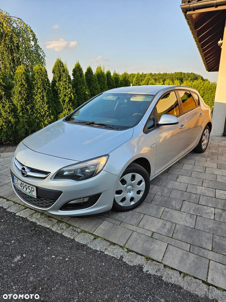 Opel Astra 1.6 Essentia - 13