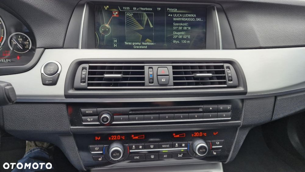 BMW Seria 5 528i xDrive Sport-Aut - 13