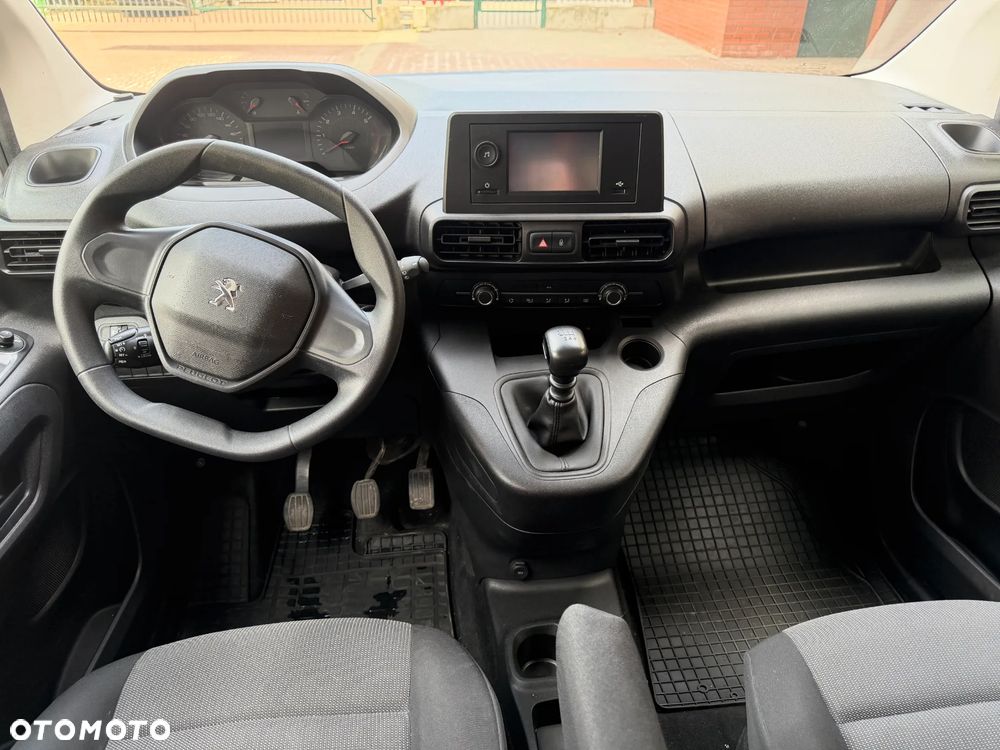 Peugeot Rifter 1.5 BlueHDI Active Pack S&S - 17