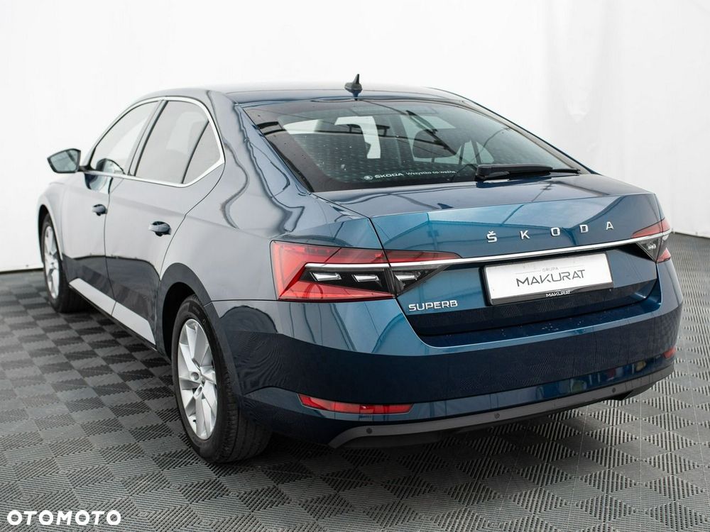 Skoda Superb 2.0 TDI Ambition DSG - 5