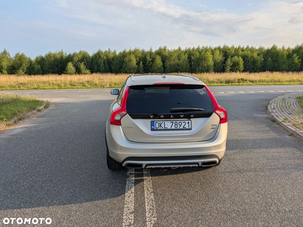 Volvo V60 Cross Country T5 Geartronic Momentum - 10