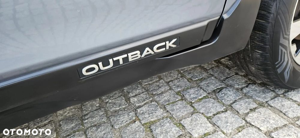 Subaru Legacy - 16