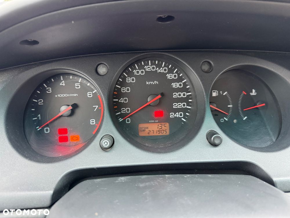 Honda Accord 2.0 ES - 13