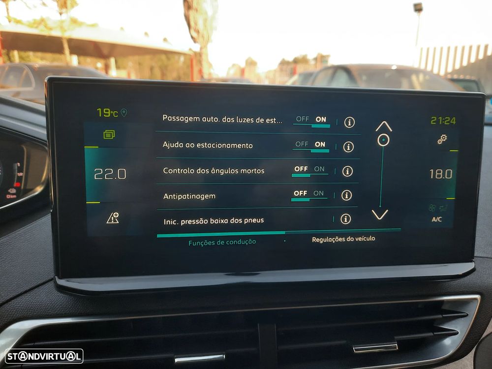 Peugeot 3008 1.6 Hybrid GT e-EAT8 - 49