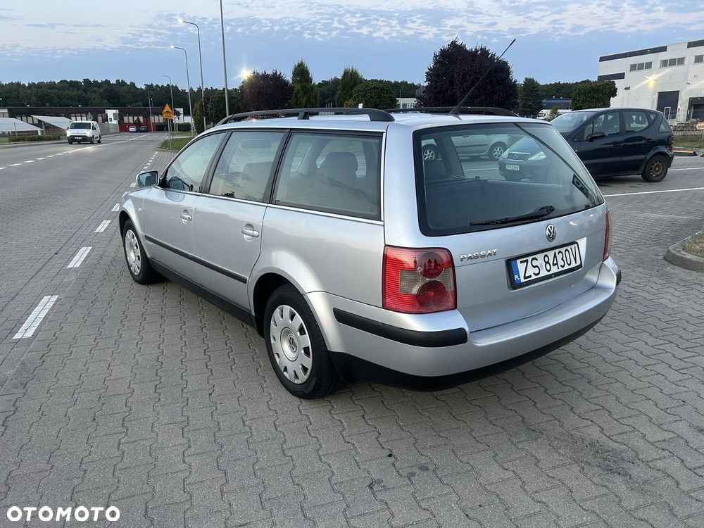 Volkswagen Passat - 3