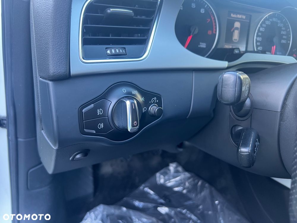Audi A4 Avant 2.0 TFSI Ambition - 30