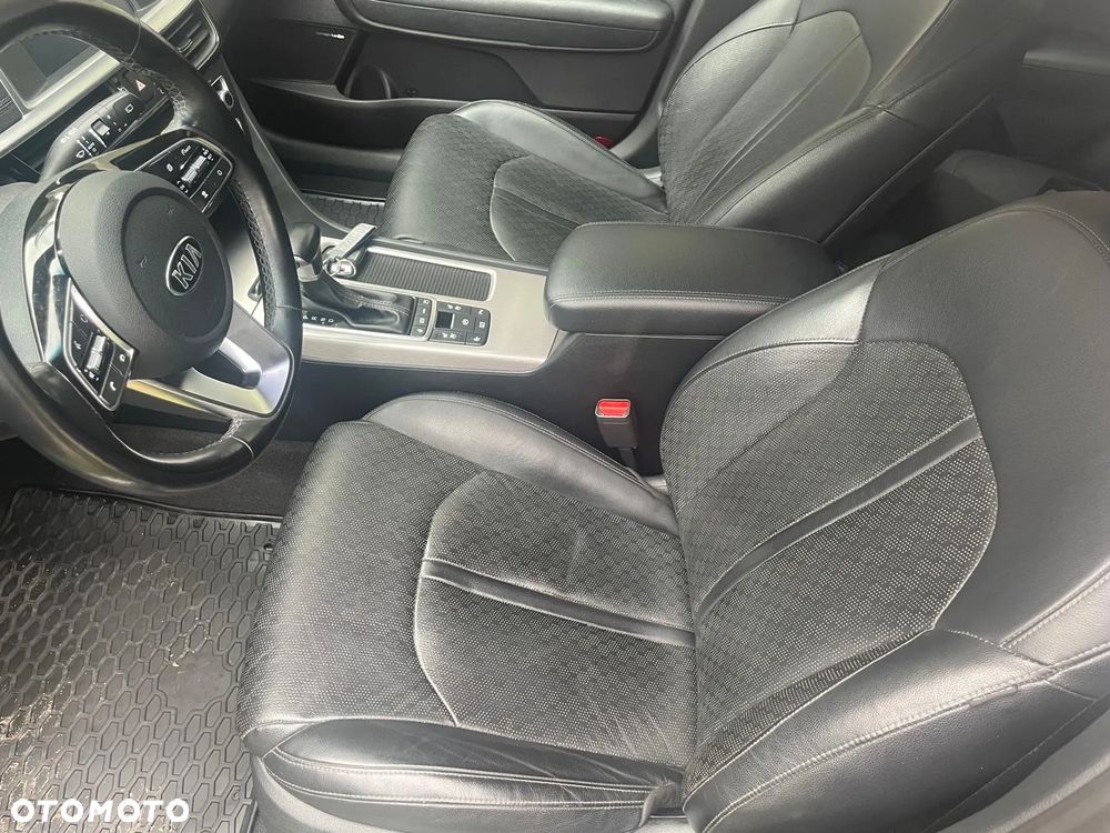 Kia Optima - 5