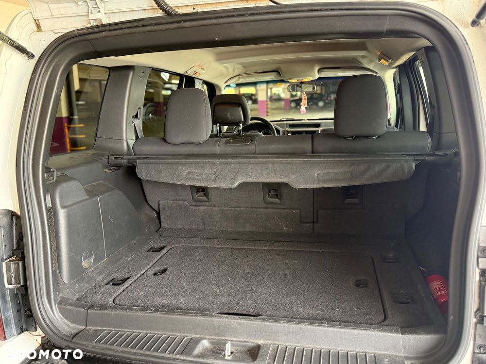 Jeep Liberty 3.7 4x4 - 12