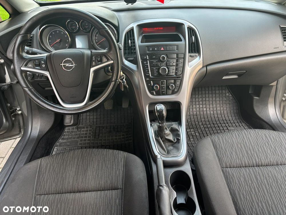 Opel Astra 1.4 T EU6 - 14