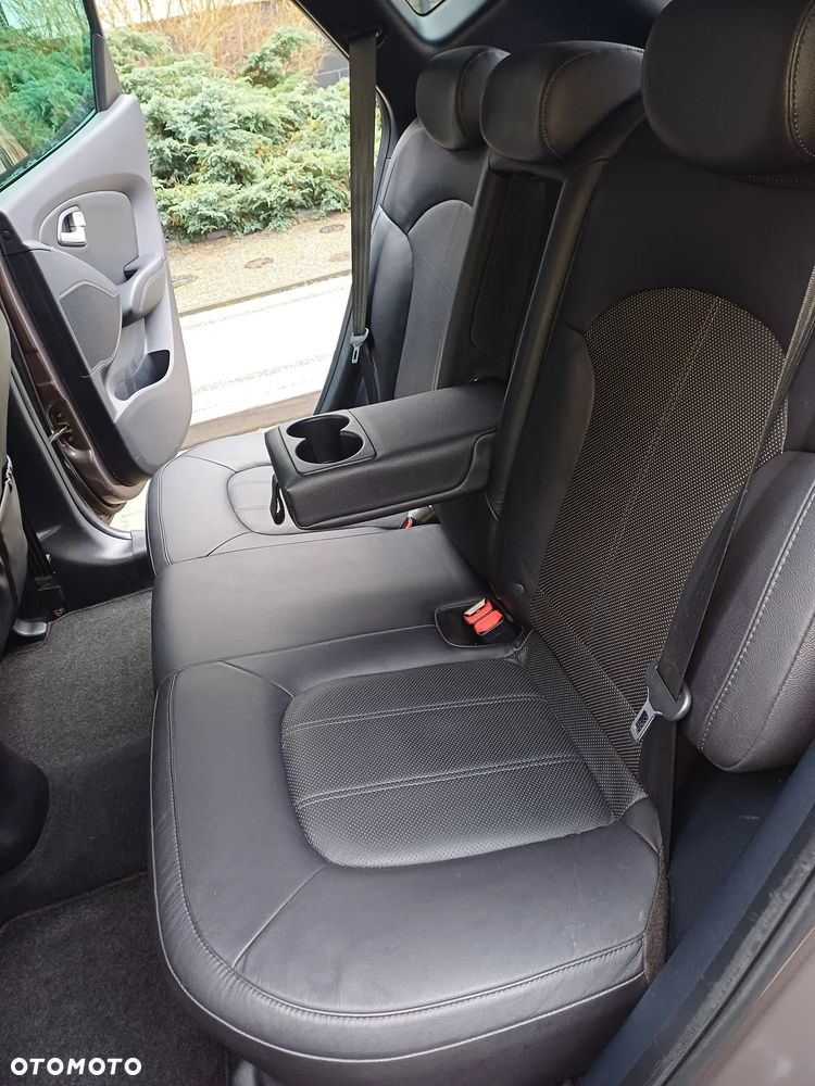 Hyundai ix35 2.0 CRDi 4WD Premium - 8