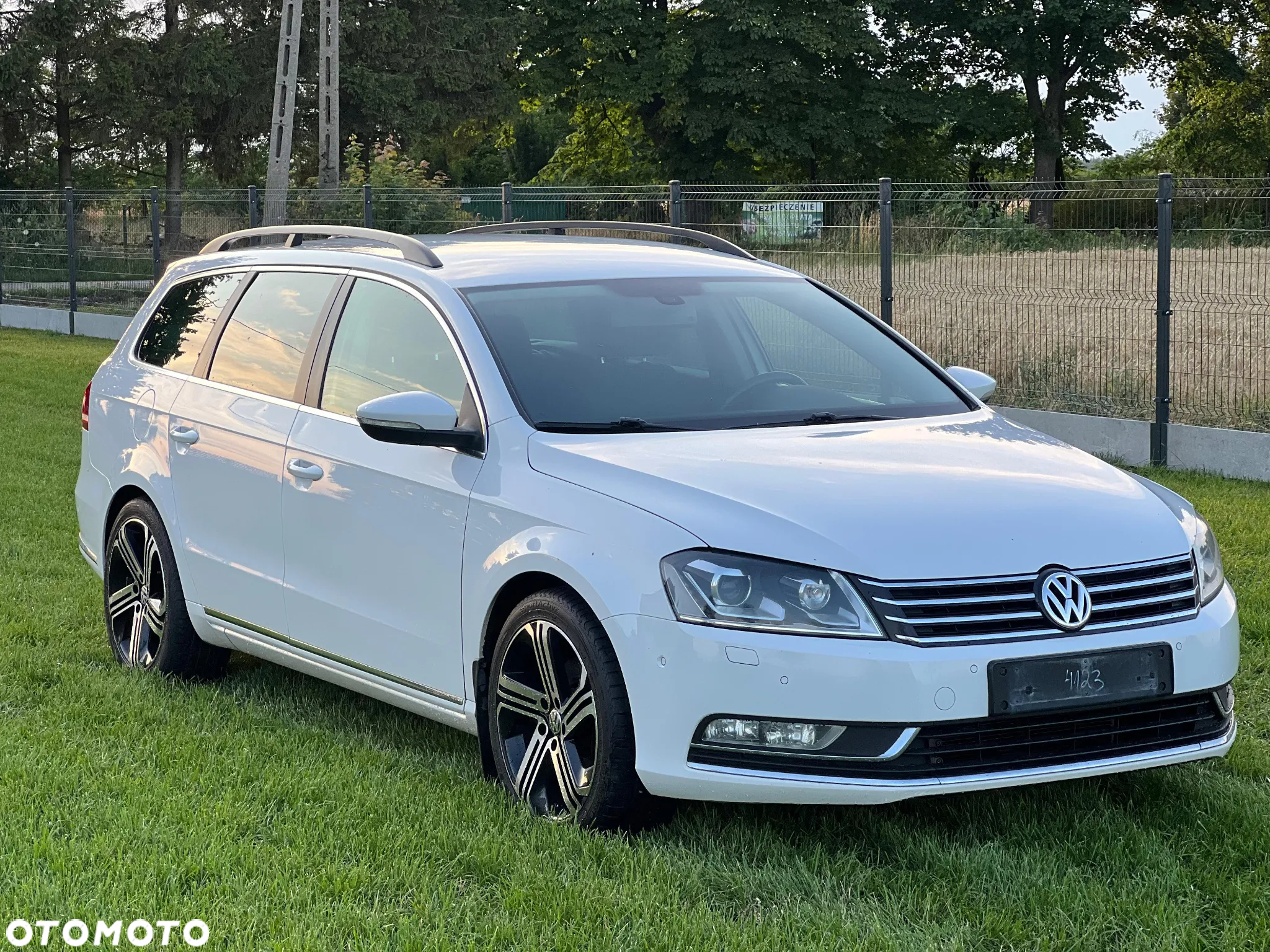Volkswagen Passat 2.0 TDI 4Mot Highline - 3