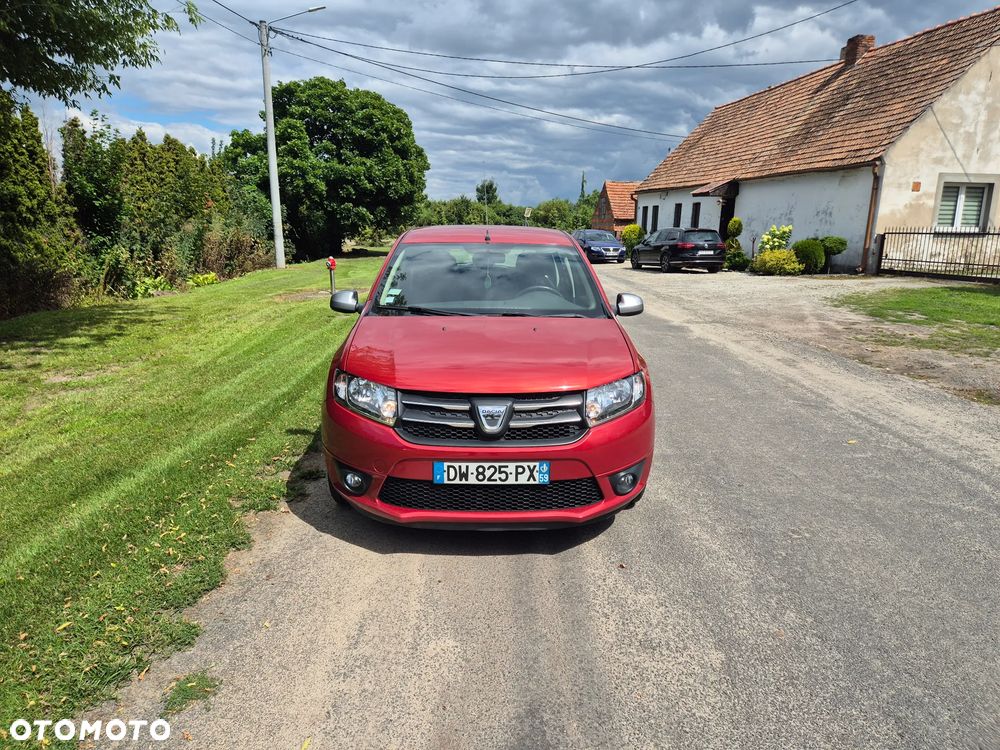 Dacia Sandero 1.2 16V 75 Essentiel - 3