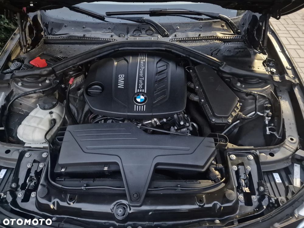 BMW Seria 3 318d Modern Line - 14