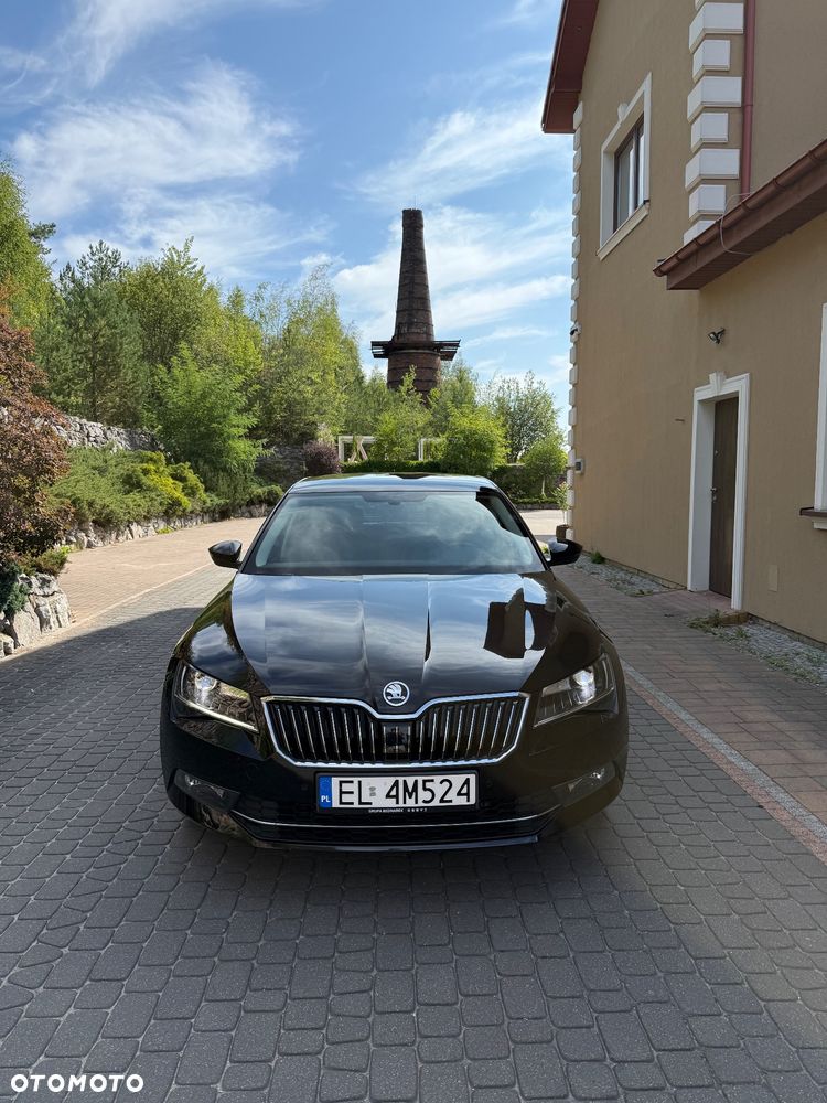 Skoda Superb 1.5 TSI ACT Ambition - 4