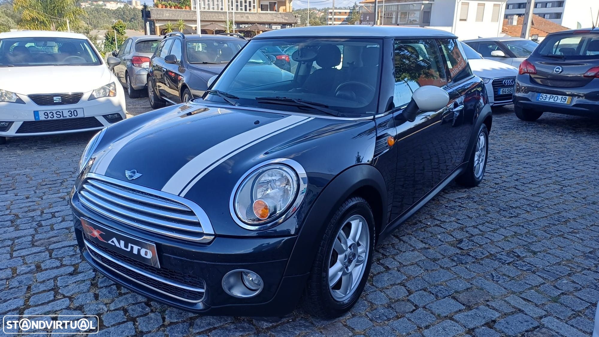 MINI 3 Portas Cooper D - 1