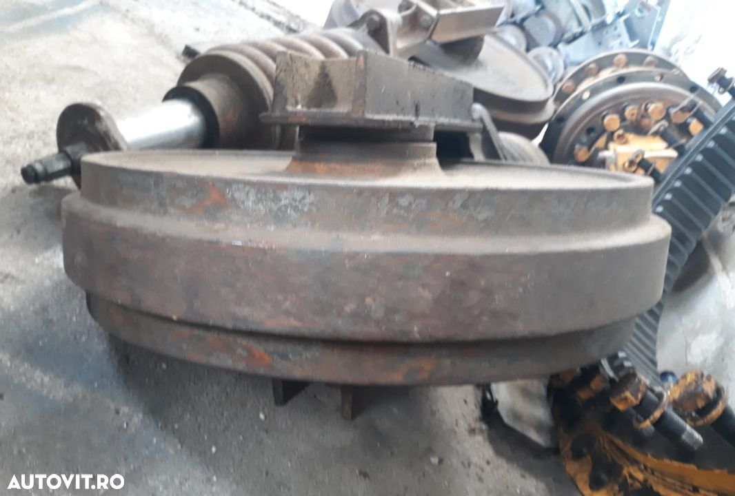 Rola intinzatoare cu brat excavator Liebherr 912 - 4