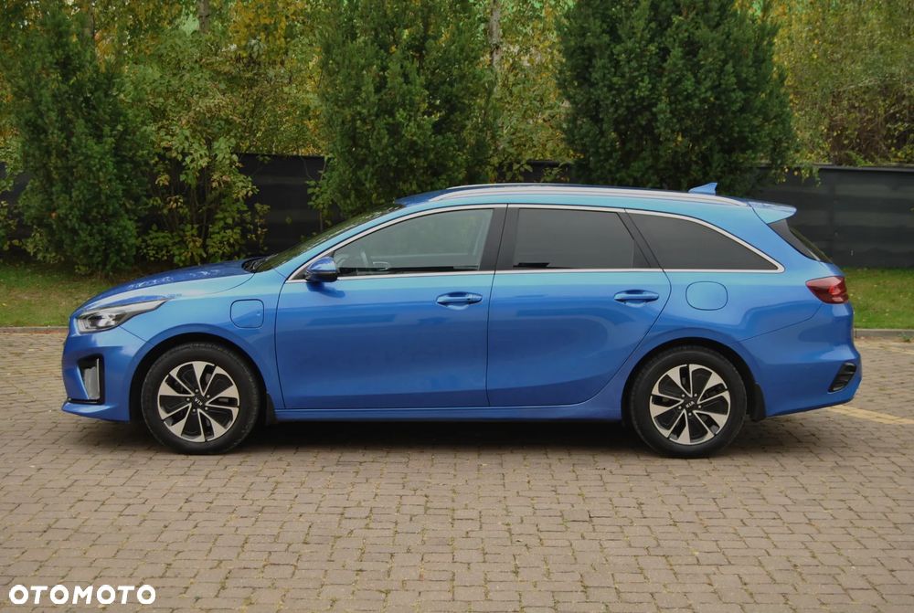 Kia Ceed SW 1.6 GDI DCT OPF Plug-in-Hybrid Platinum - 25