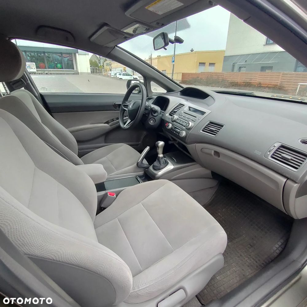 Honda Civic 1.8 Comfort - 15