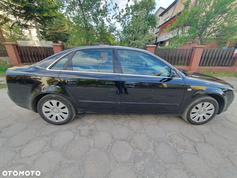 Audi A4 Limousine - 2