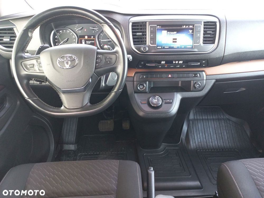 Toyota Proace Verso 2.0 D4-D Long Family - 17