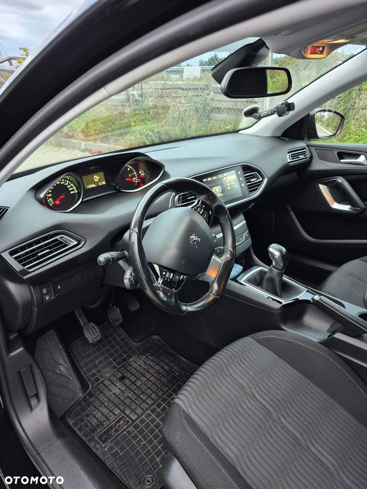 Peugeot 308 1.6 HDi Active - 3