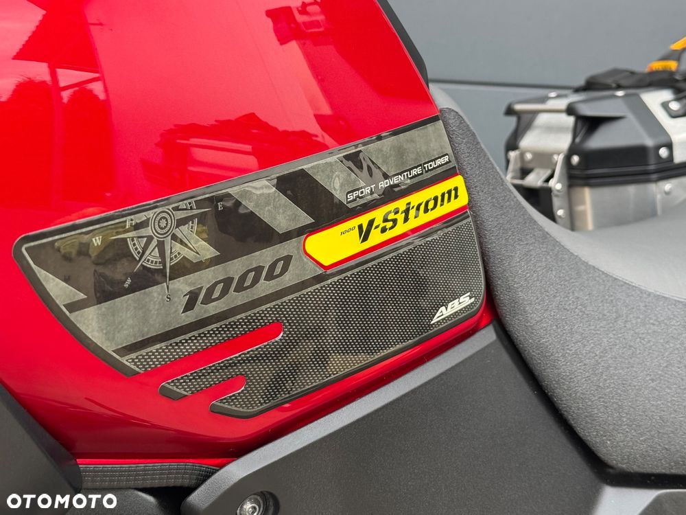 Suzuki V-STROM - 40
