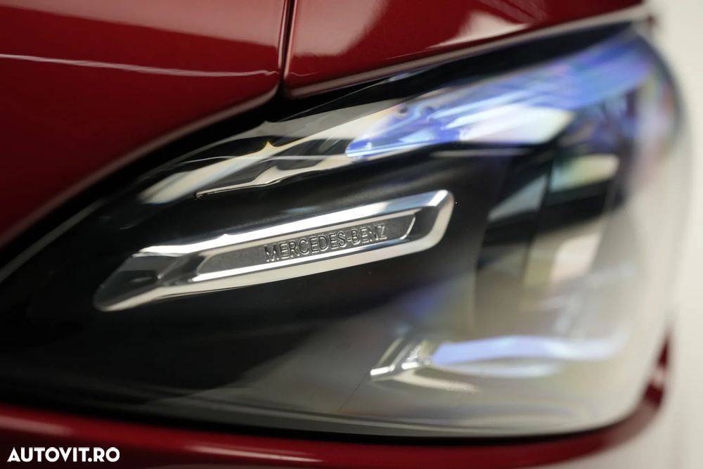 Mercedes-Benz CLA 200 7G-DCT AMG Line - 9