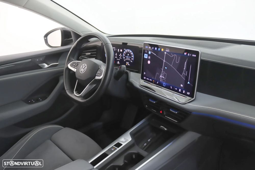 VW Passat Variant 2.0 TDI Business DSG - 7