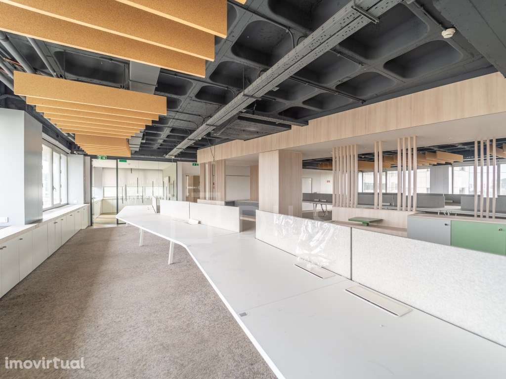Escritórios para arrendar na Av. da Boavista, no Porto - Grande imagem: 3/32