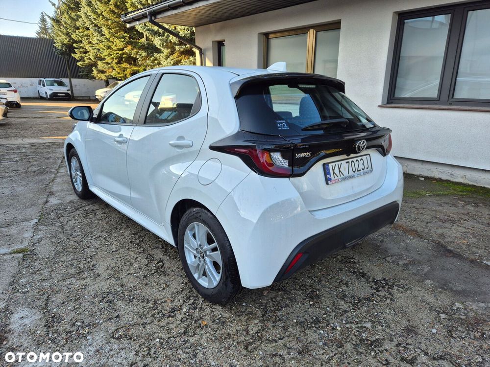 Toyota Yaris - 6