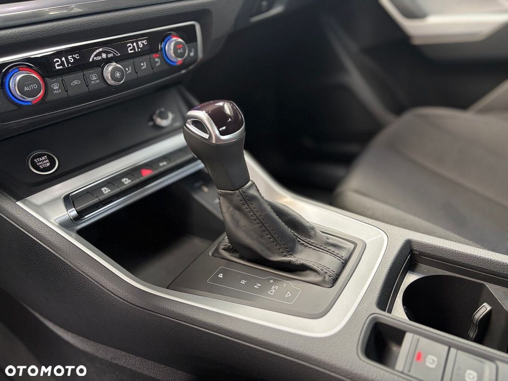Audi Q3 - 18