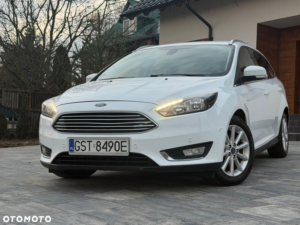 Ford Focus 1.0 EcoBoost Titanium - 11