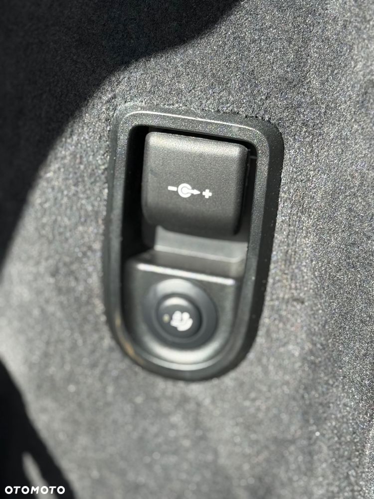 BMW Seria 5 520d Touring - 16