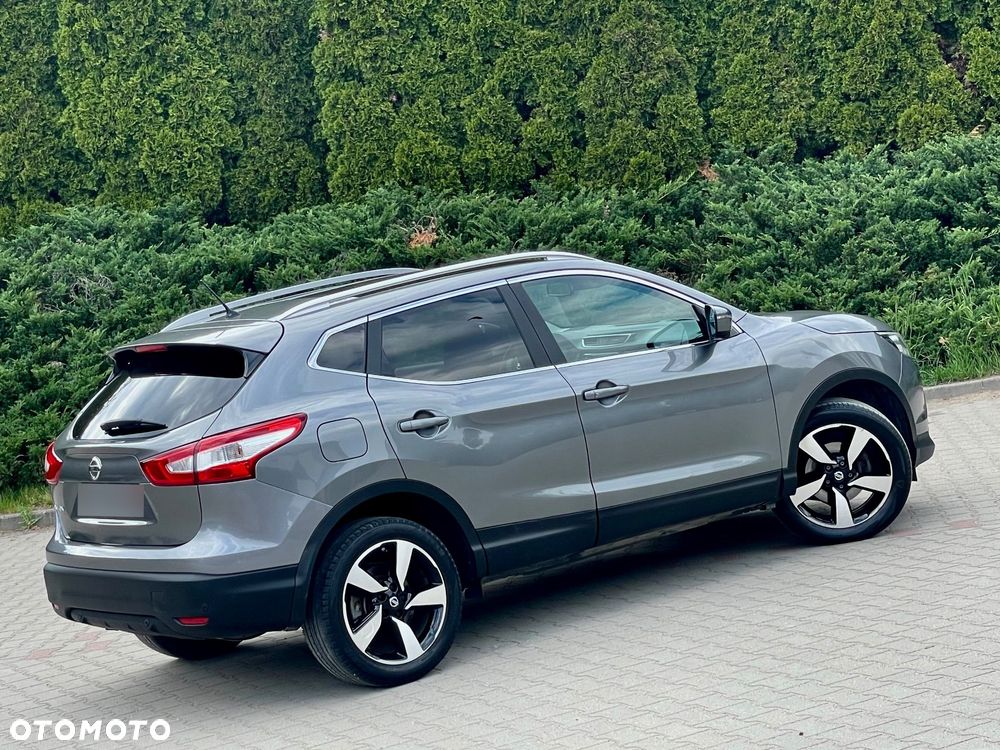 Nissan Qashqai - 14
