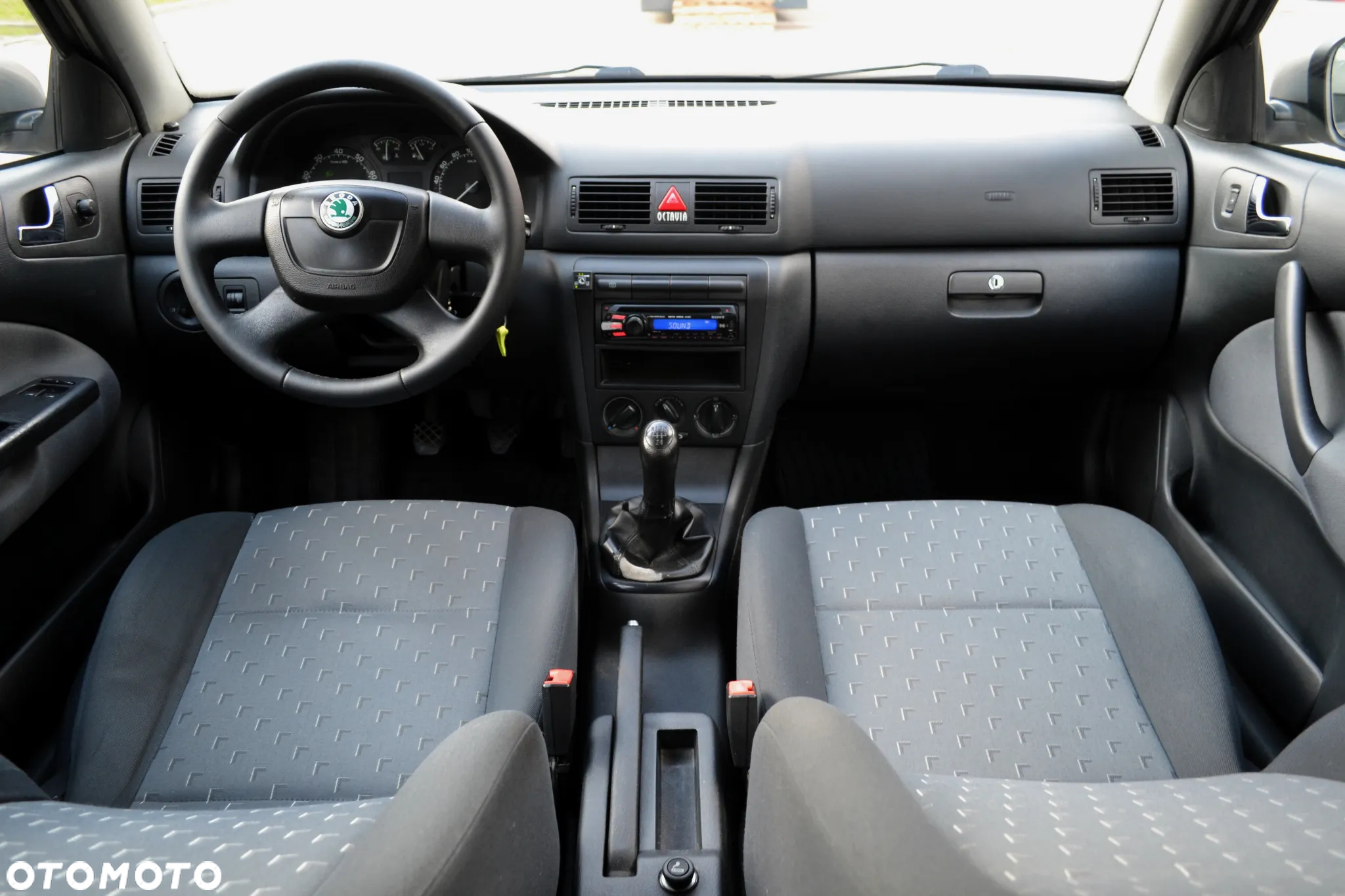 Skoda Octavia 1.6 Tour Plus Ice - 8