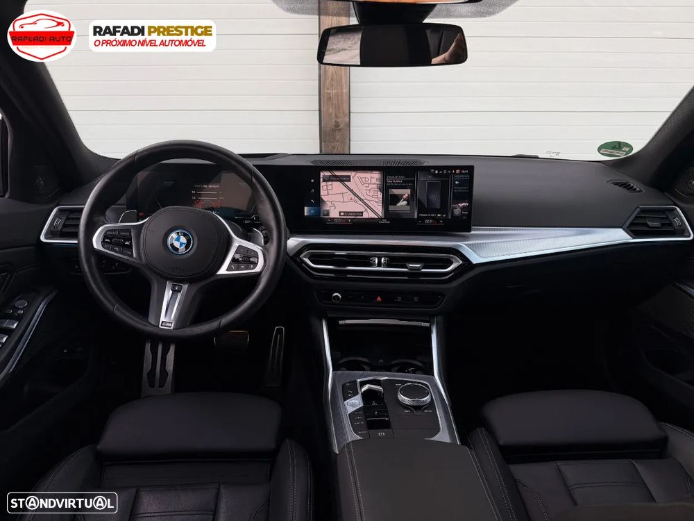 BMW 330 e Aut. M Sport - 25