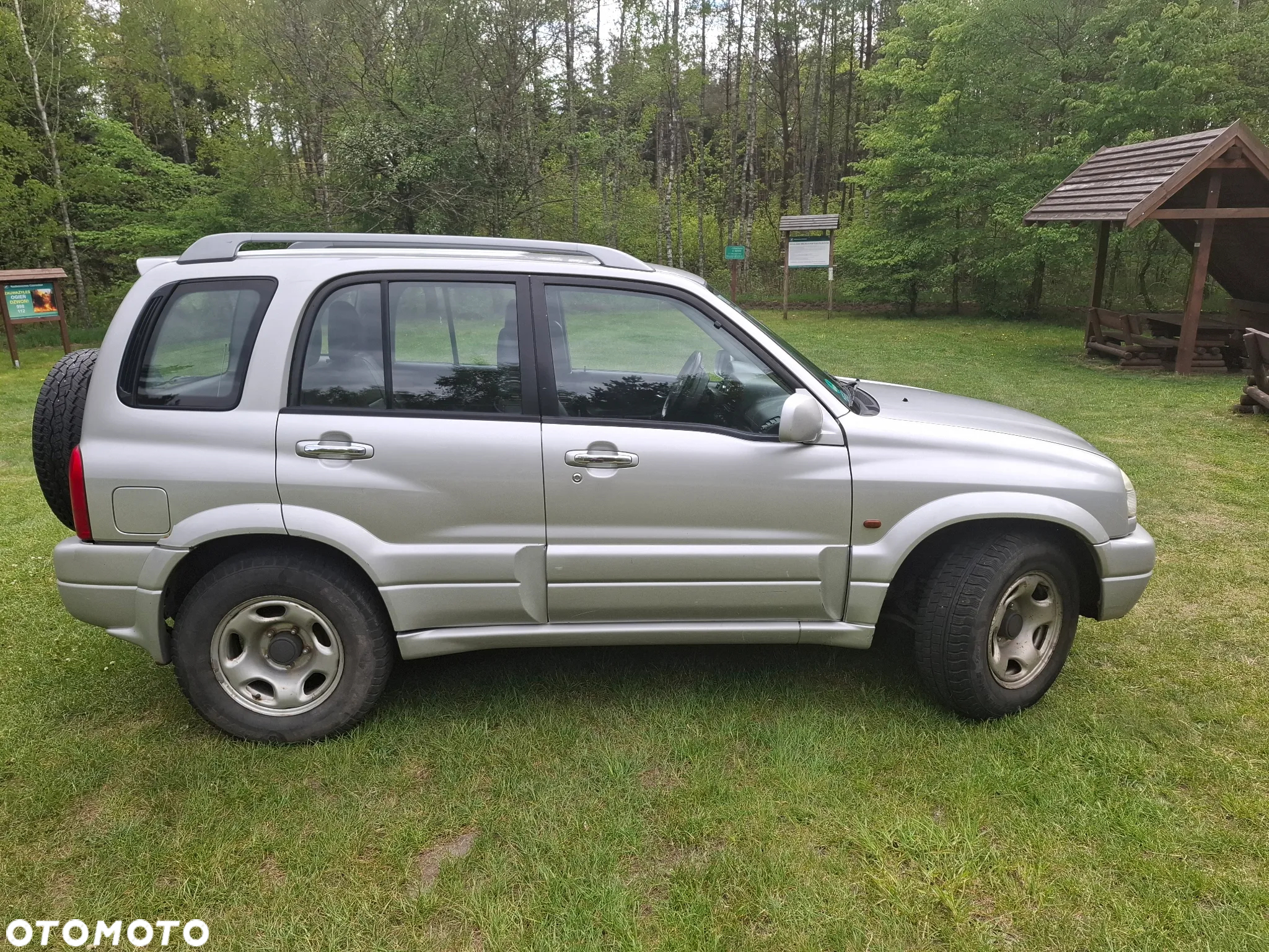 Suzuki Grand Vitara 2.0 - 4