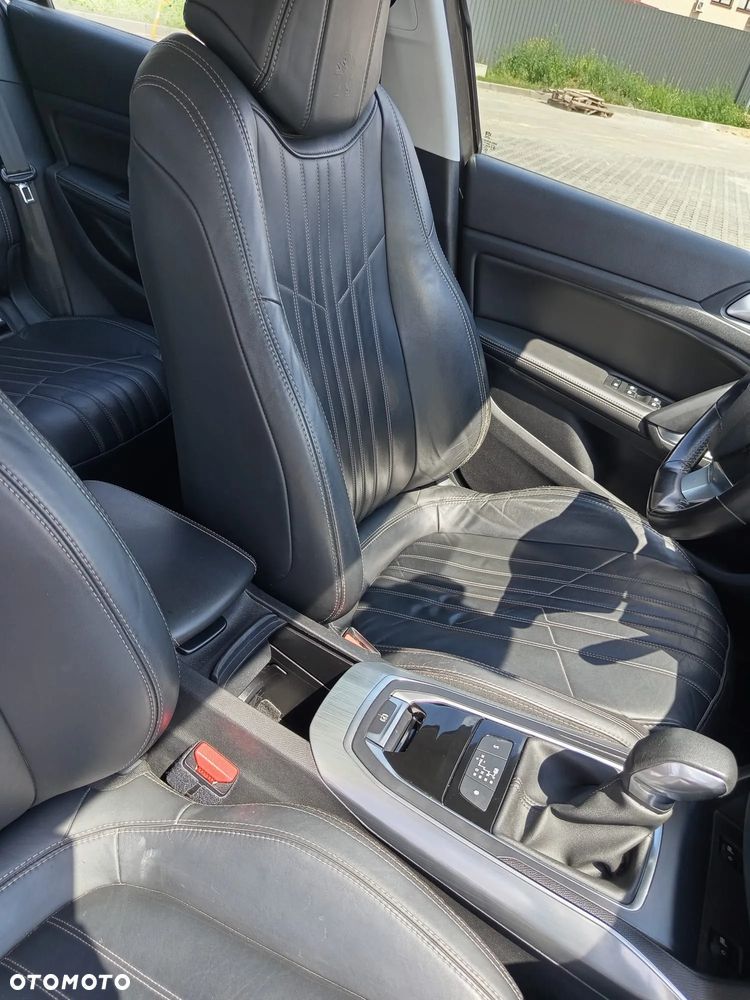 Peugeot 308 - 25