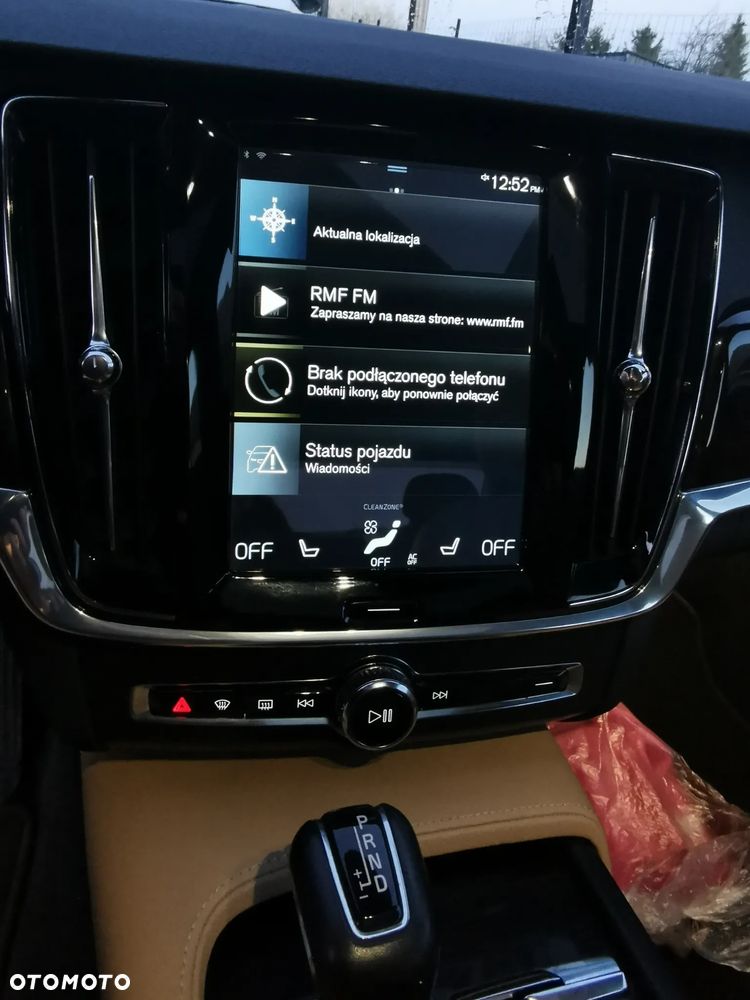 Volvo S90 T5 Momentum - 14