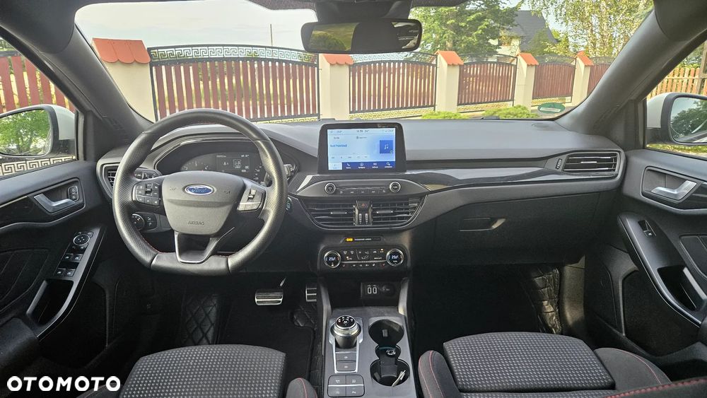 Ford Focus - 13