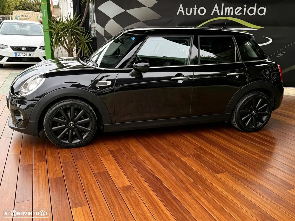 MINI 5 Portas Cooper D Auto - 8