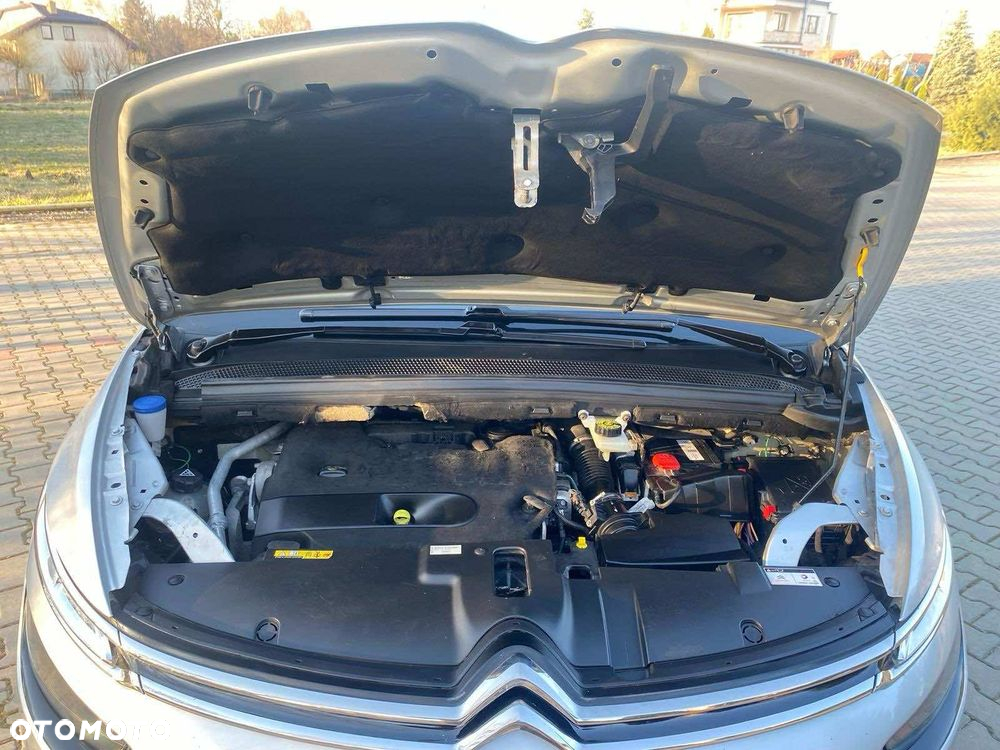 Citroën C4 Picasso - 9