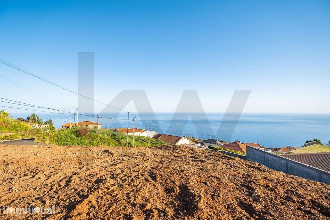 Terreno Plano 1.190m2 nos Prazeres, Calheta: Vista Mar, 2 Estradas e P - Grande imagem: 3/27
