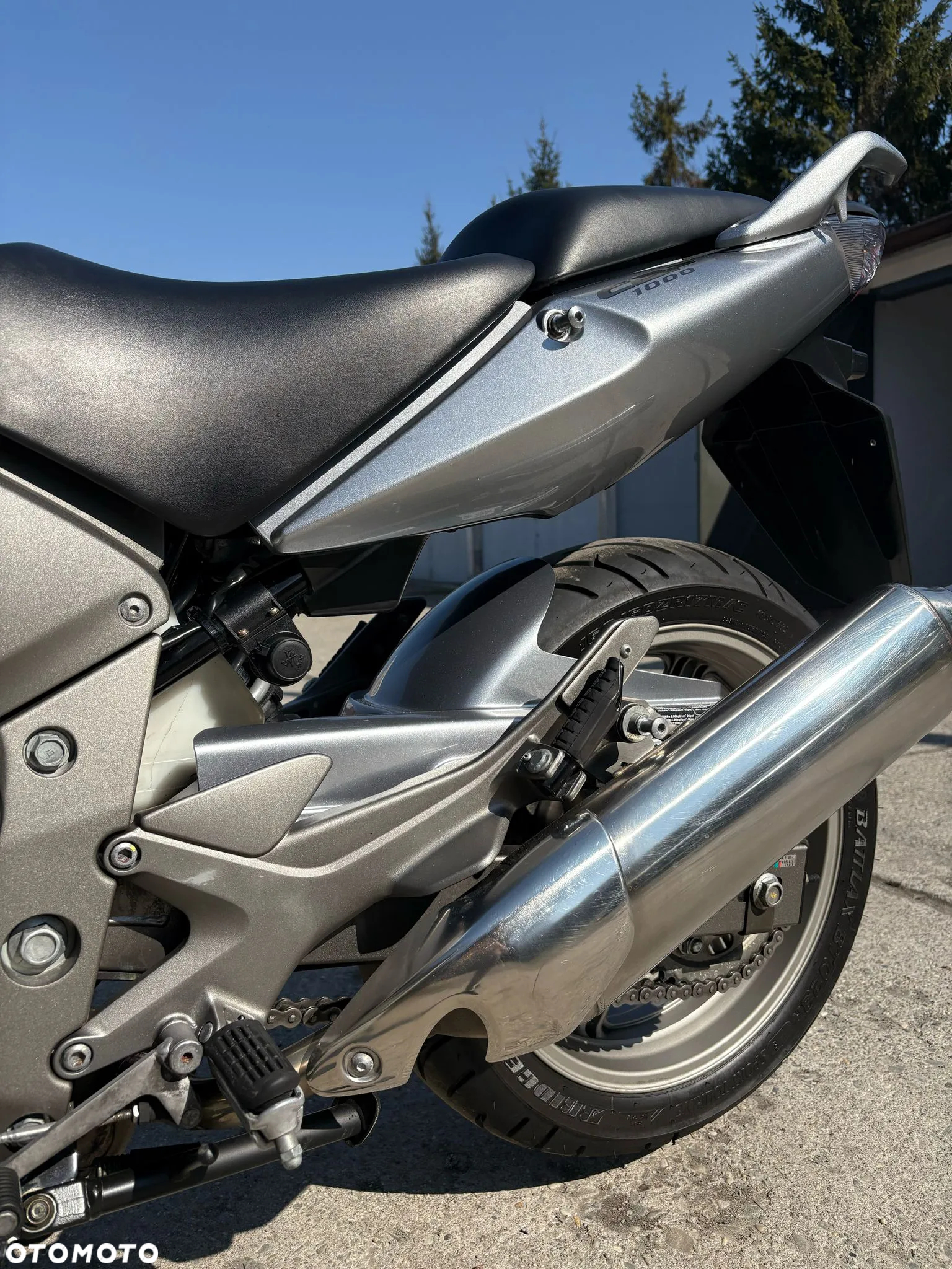 Honda CBF - 15
