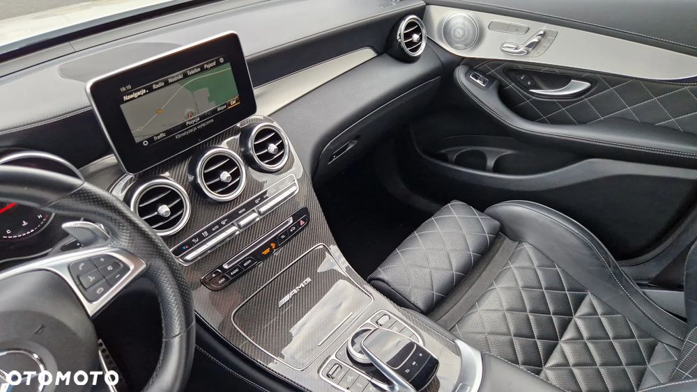 Mercedes-Benz GLC AMG 63 S 4Matic+ AMG Speedshift MCT 9G - 23