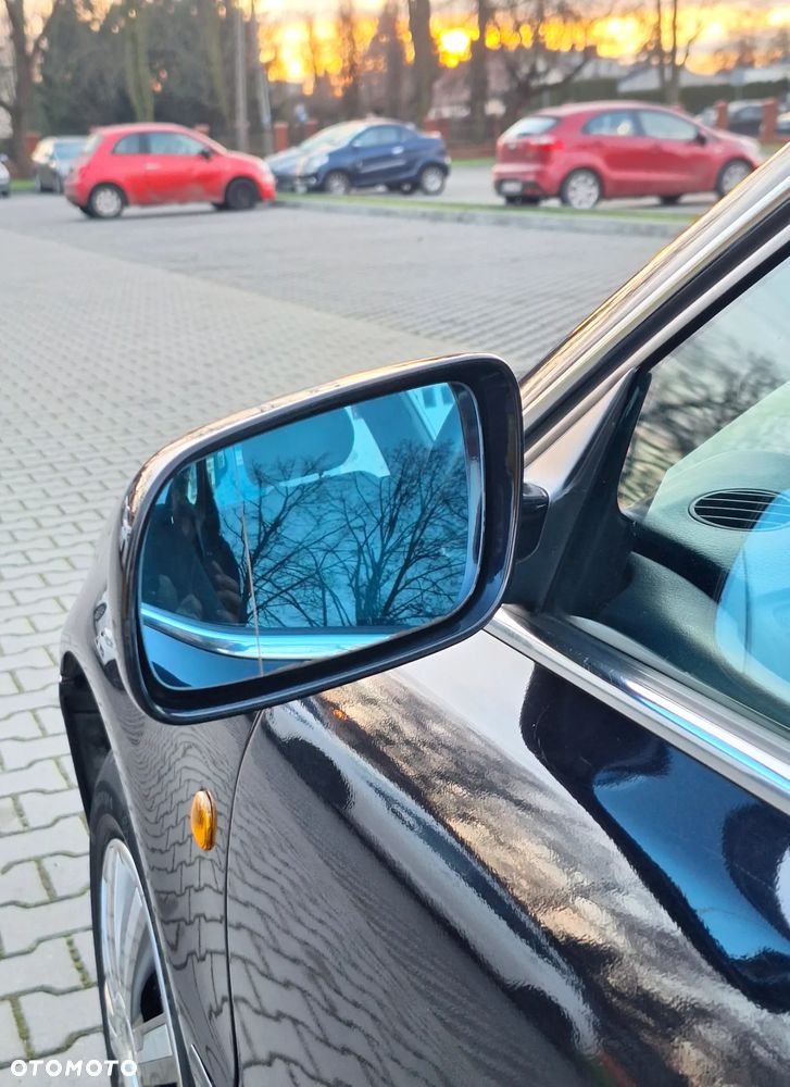 Audi A4 Limousine - 31