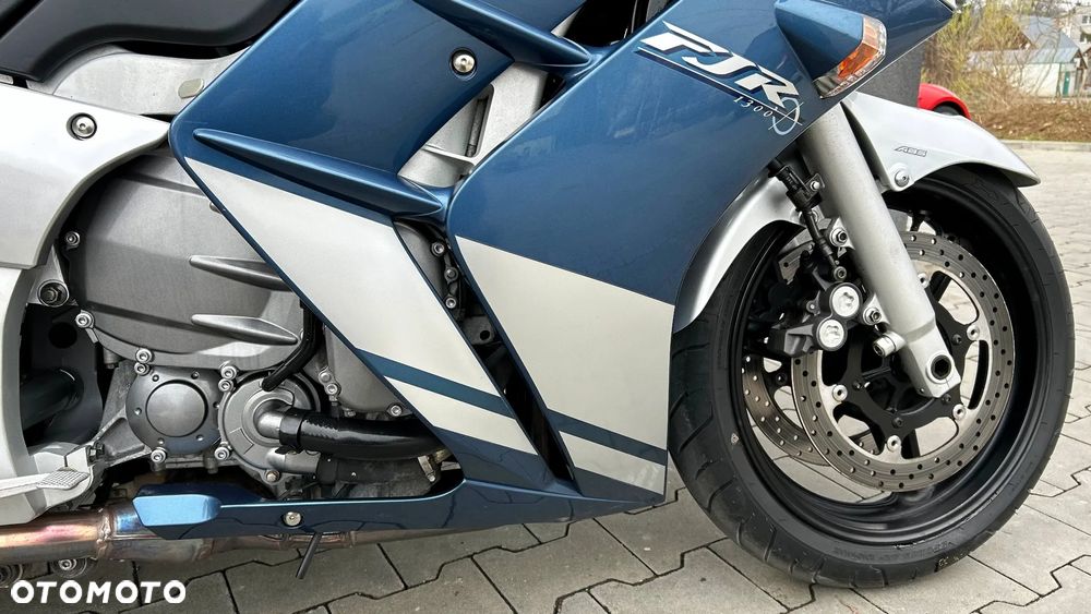 Yamaha FJR - 31