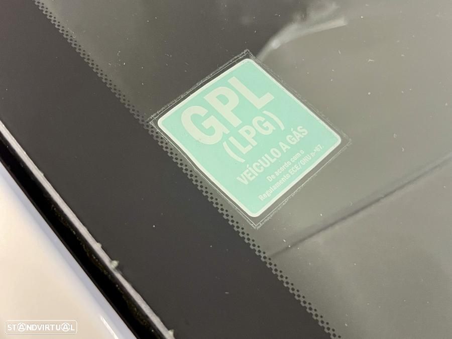 Opel Corsa 1.2 Go! FlexFuel - 5