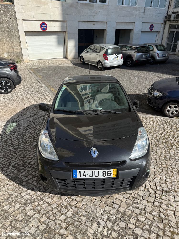 Renault Clio - 1